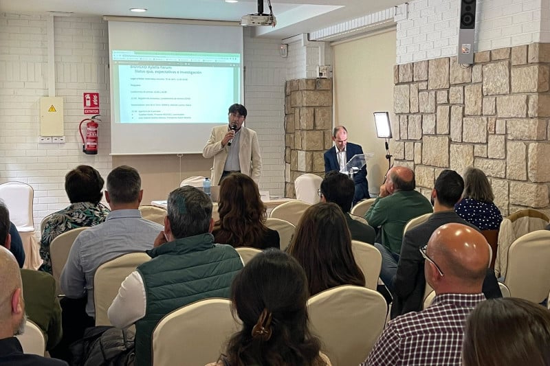ASAJA Alicante exige a Agricultura que suspenda la tala y dé paso a la investigación en el Biovexo Xylella Forum de Alicante