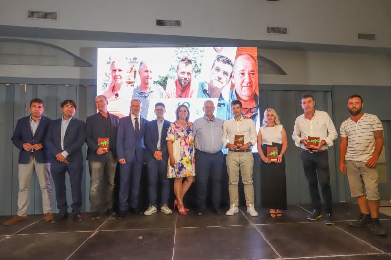 Los premios ASAJA Alicante marcan el camino de la innovación, la sostenibilidad y el esfuerzo en el campo