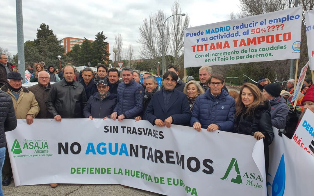 ASAJA-Alicante afirma que la imposición del Gobierno del agua desalada es “injusta y dictatorial”